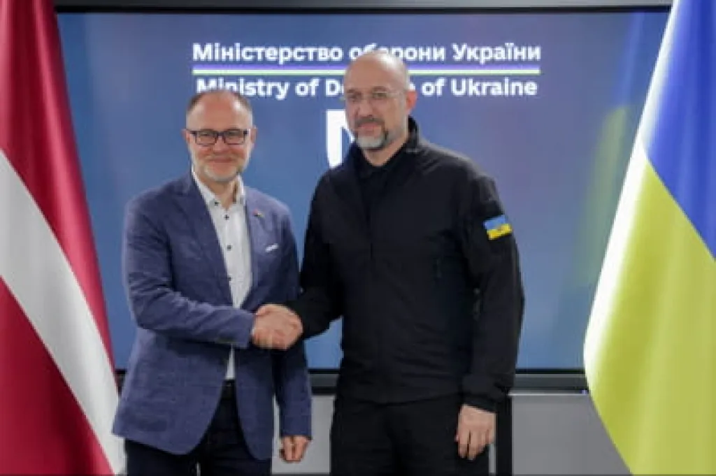 Латвія виділить €2 млн Україні на закупівлю зброї в межах ініціативи PURL