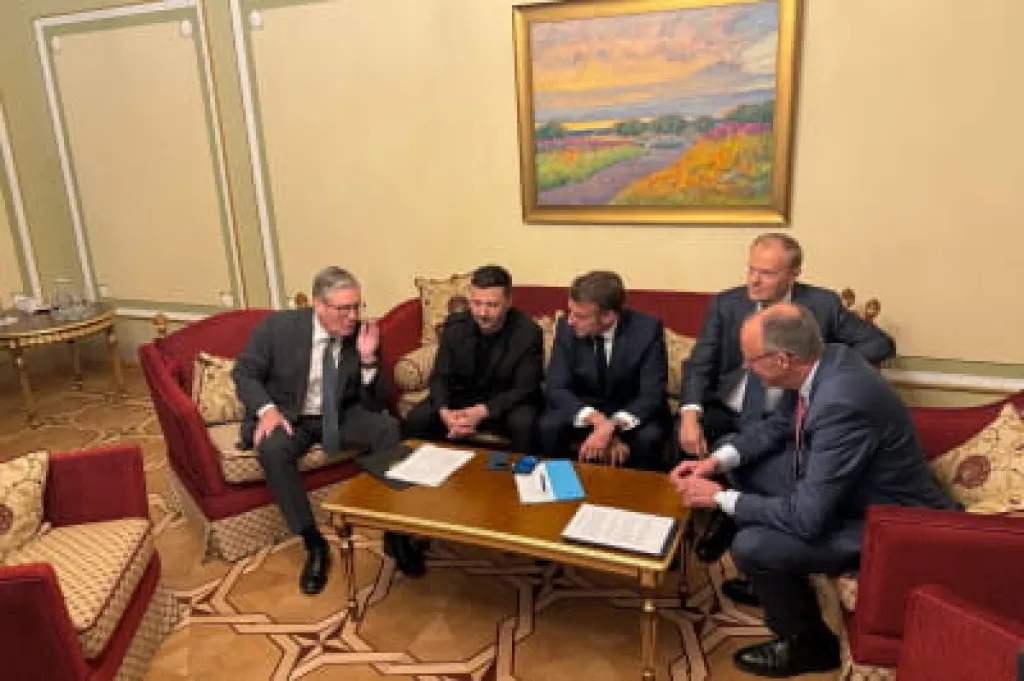Зеленський у Парижі зустрінеться з європейськими лідерами: головні теми переговорів