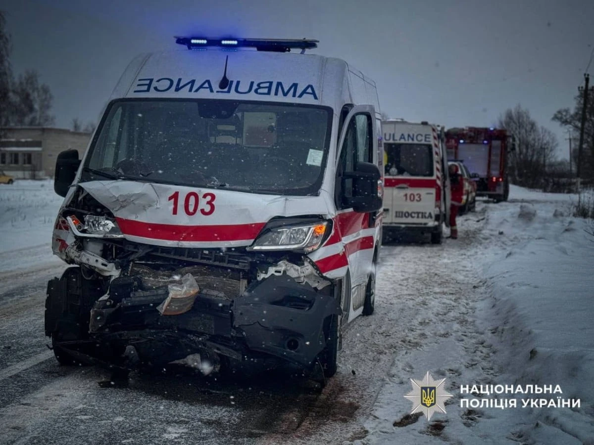 Алкоголь за кермом і удар у швидку: п’ятеро травмованих на Сумщині