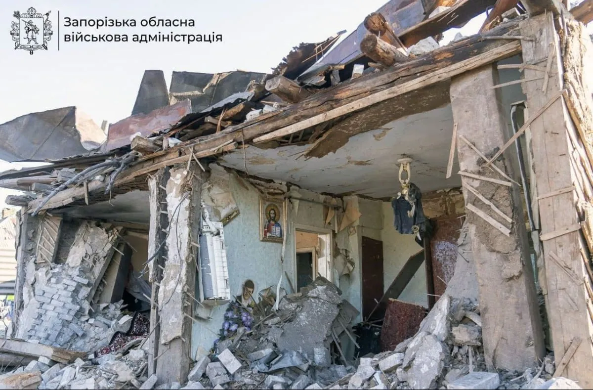 Запорізький район під масованим вогнем – є поранені і десятки руйнувань