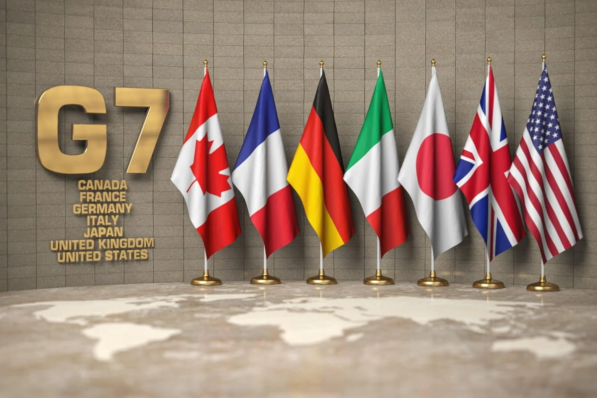 Давос стає ареною битви за гарантії безпеки для України