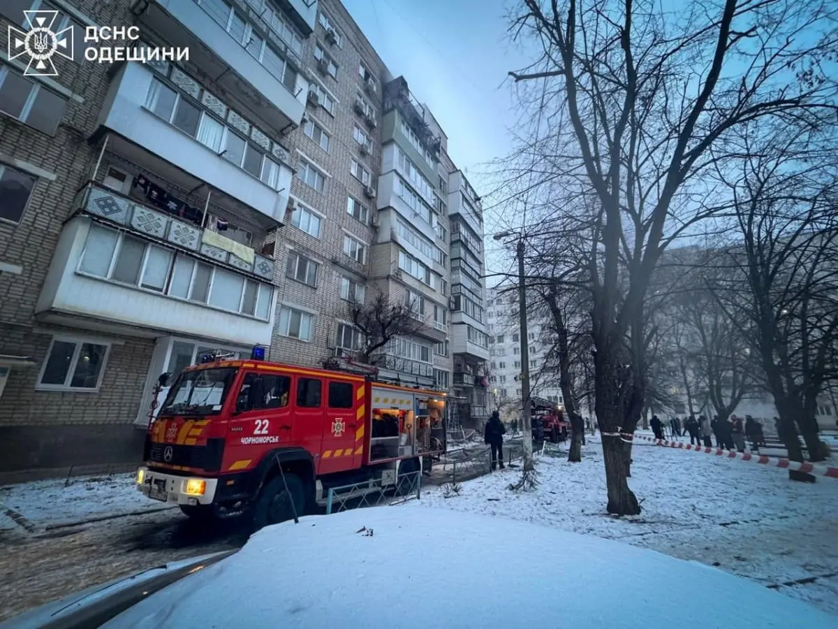 Нічна атака на Одещину: під ударом опинилися житлова висотка та енергетика