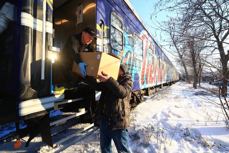 Гастрономічний фронт на рейках: як Київщина бореться з холодом та блекаутами