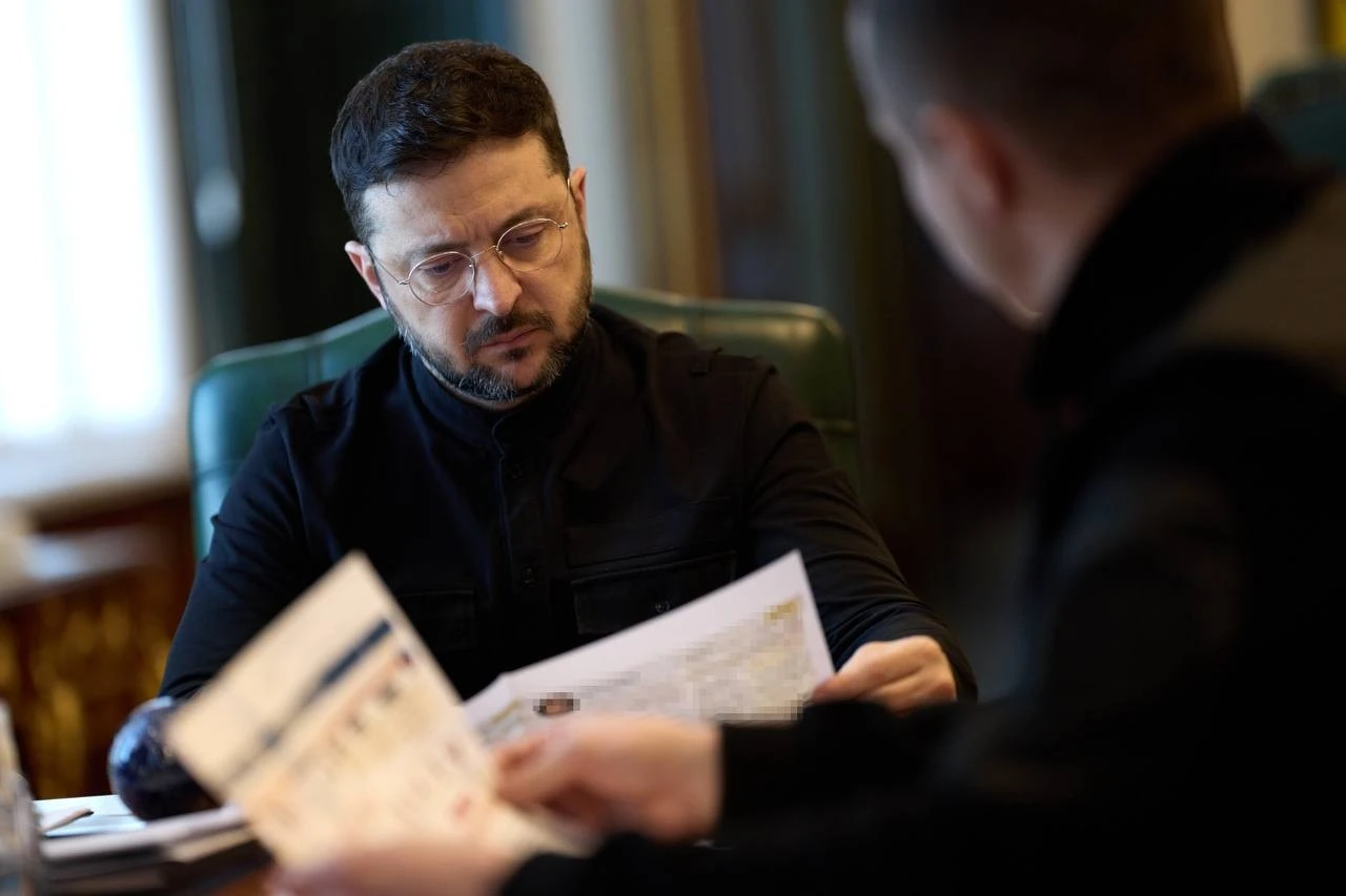 Кадровий імунітет для енергофронту: Зеленський анонсував повне бронювання фахівців