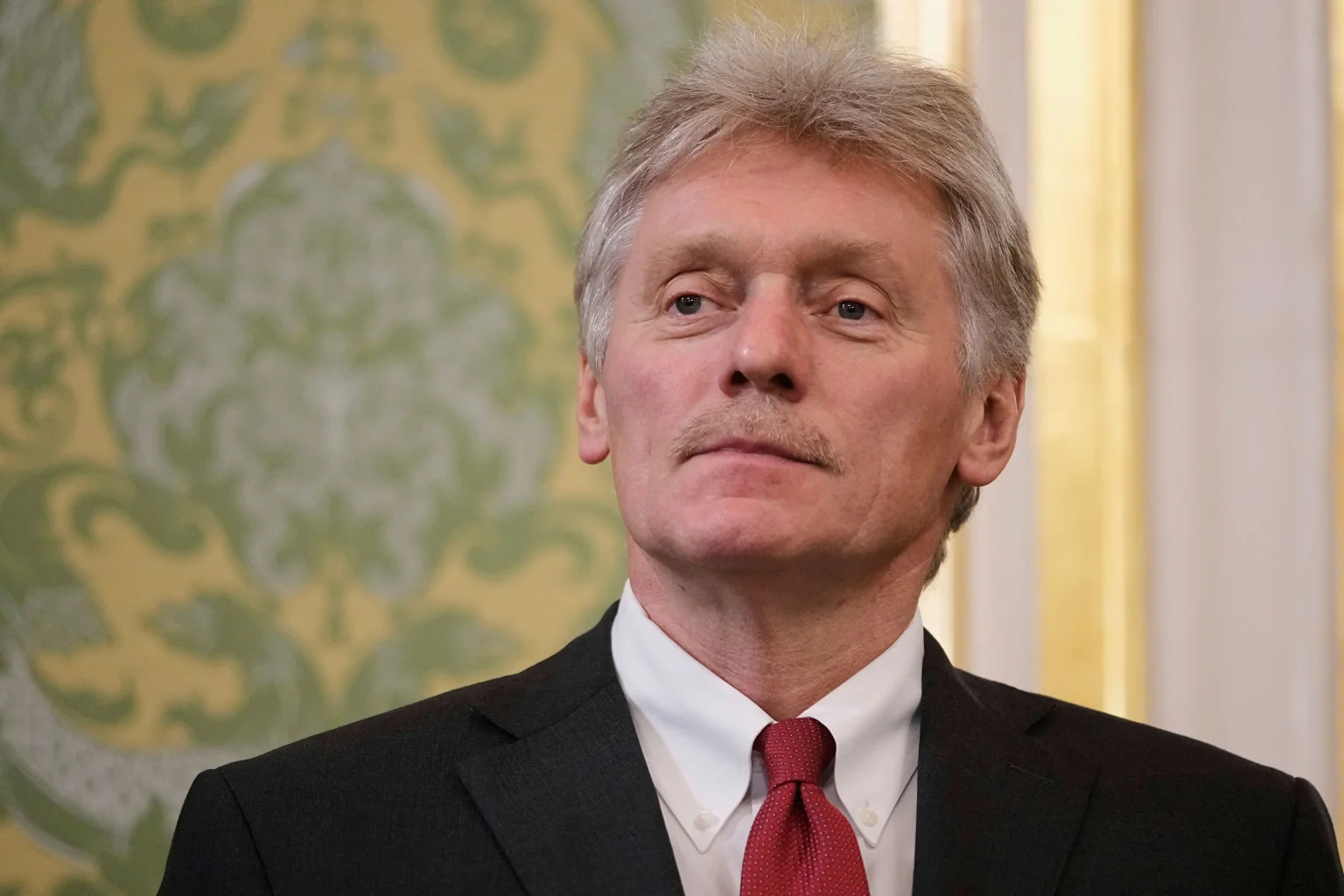 «Нагинання через коліно»: як у Кремлі оцінюють політичний стиль Трампа