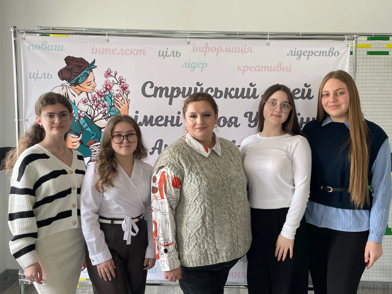 Українські школярки підкорили Європу обрядом «плетіння долі»