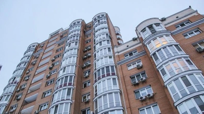 Енергонезалежність висоток: уряд запускає пілотний проєкт резервного живлення для Києва