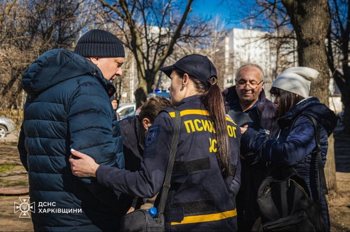 Смертельне падіння з висоти під час пожежі в харківській багатоповерхівці