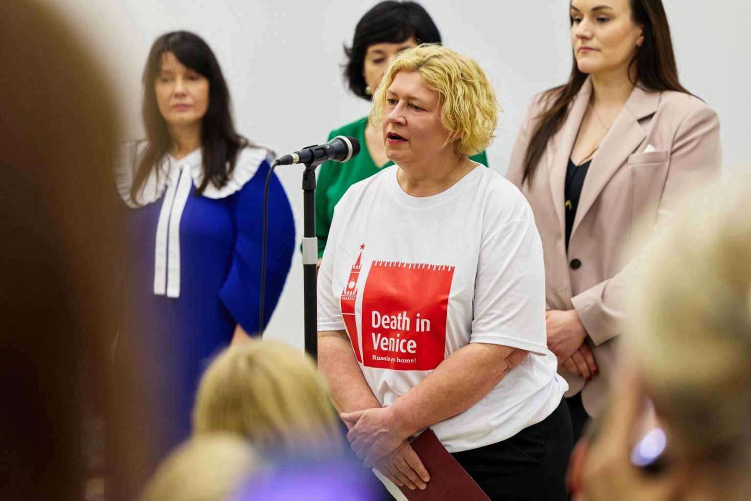 Культурний фронт у Венеції: 15 країн зажадали повної ізоляції агресора
