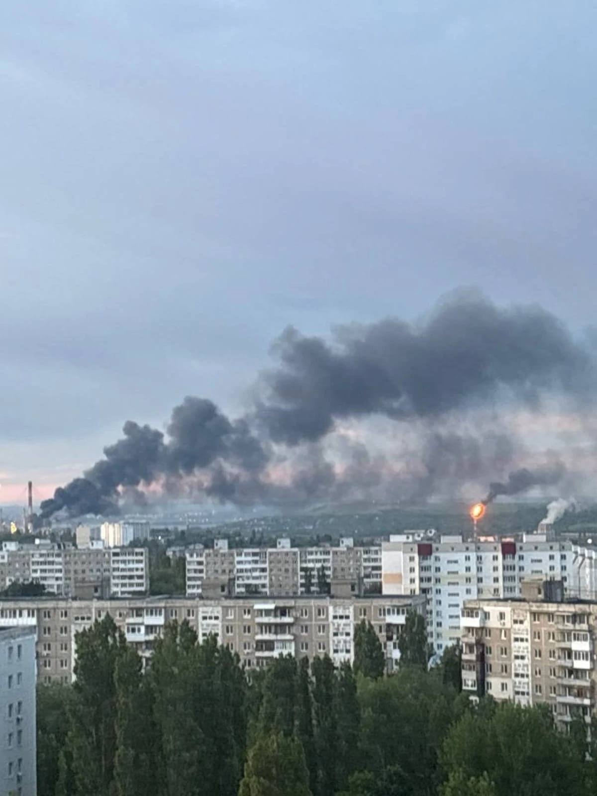 Далекобійні дрони атакували російську нафтову інфраструктуру в глибокому тилу