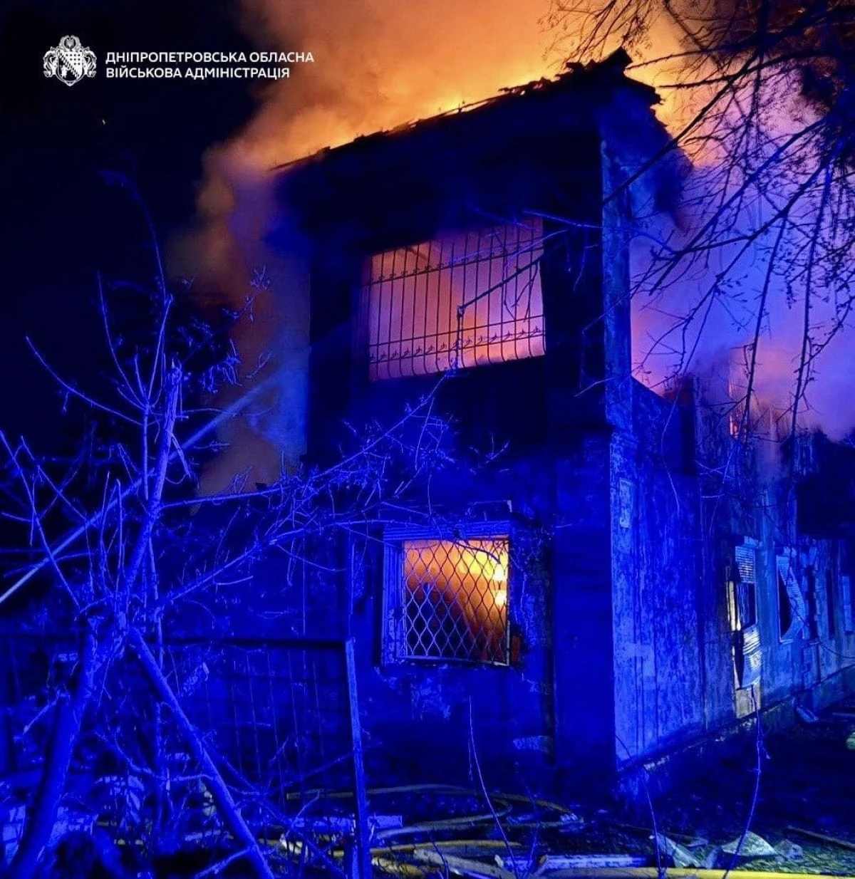 Трагедія у Дніпрі: кількість жертв нічного російського обстрілу зросла до 15 осіб